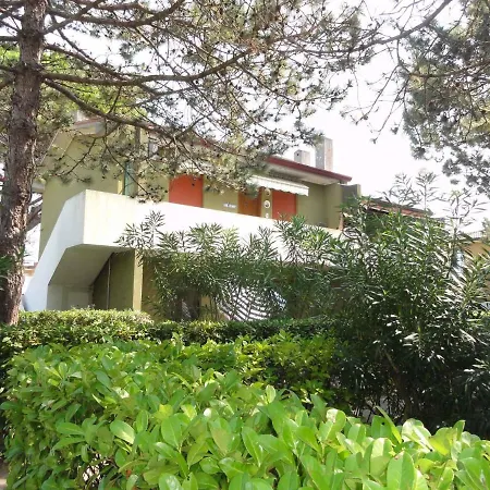 Διαμέρισμα In 36264 *